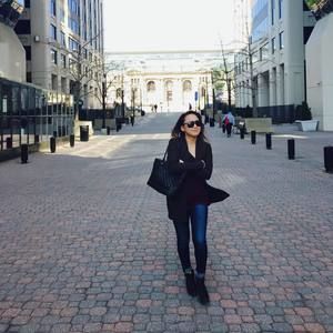 Meet your Posher, Justine